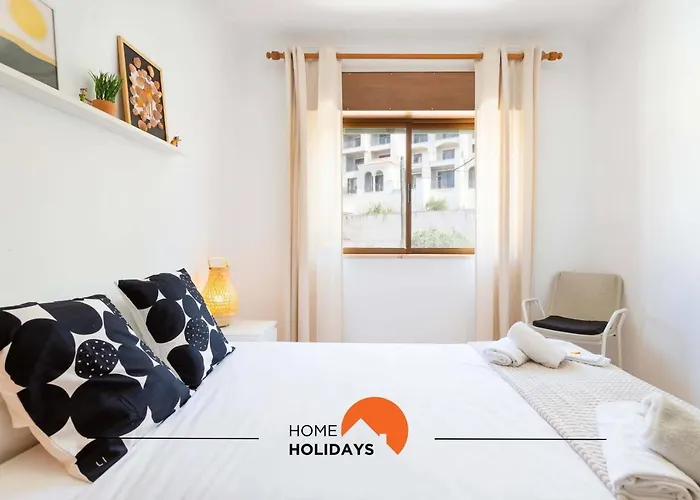 #114 T2 Foxy H By Holidays * Albufeira